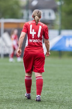 Bild 76 - F Hamburger SV 2 - SpVg Aurich : Ergebnis: 1:1